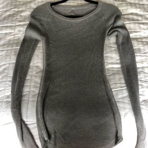 Light grey Lululemon sweater